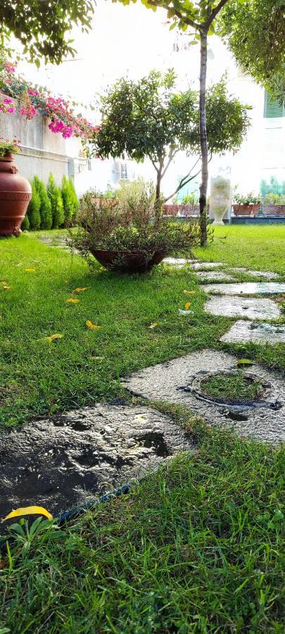 Casa Teresinella Garden Apartment Torre Annunziata Bagian luar foto